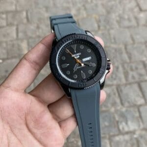 First copy Seiko Quarts Movement Men's Watch