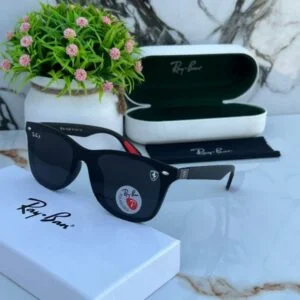RayBan Wayfarer