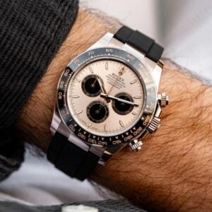 First Copy Rolex Daytona Oyster Perpetual Chosmograph All Working Inside Silicon Strap