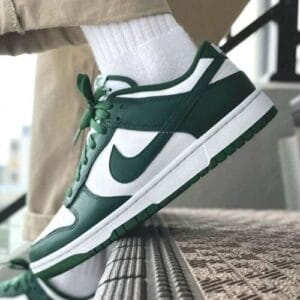 First Copy Nike SB Dunk Low Varsity Green