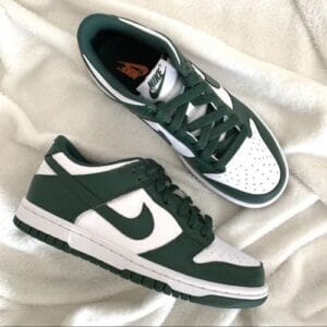 First Copy Nike SB Dunk Low Varsity Green