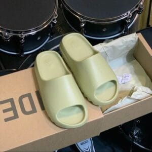 First Copy Adidas Yeezy Slide – Sophisticated Resin Green