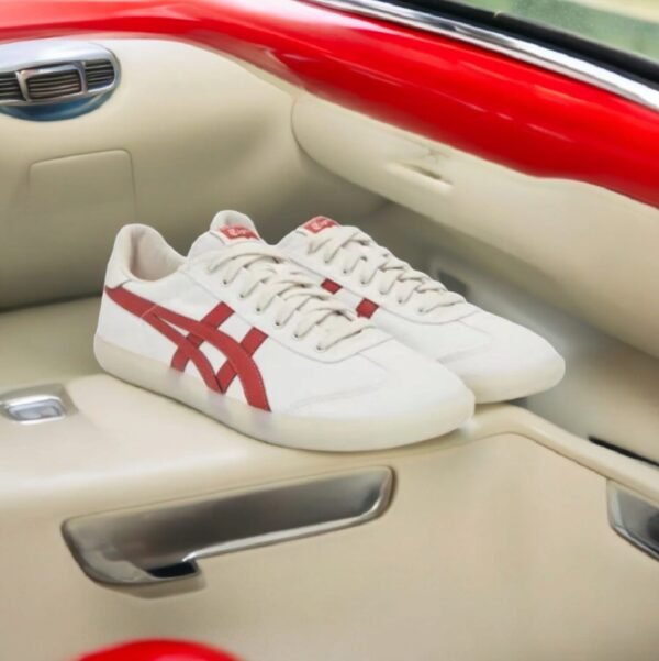 Onitsuka Tiger Tokuten White Red First Copy Shoes